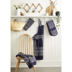 Ulster Weavers Indigo Batik Ovenwant Katoen Blauw -Keukengerei Winkel indigo batik 1