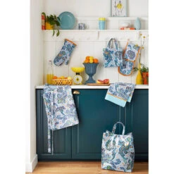 Ulster Weavers Italian Paisley Ovenwant Katoen Blauw 7 Ulster Weavers Italian Paisley Ovenwant Katoen Blauw -Keukengerei Winkel italian paisley 2