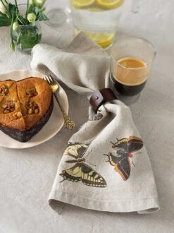 Oldenhof Flying Butterflies Servet 45 X 45 Cm Linnen 6 Stuks -Keukengerei Winkel linoroom napkins butterflies vertical lr