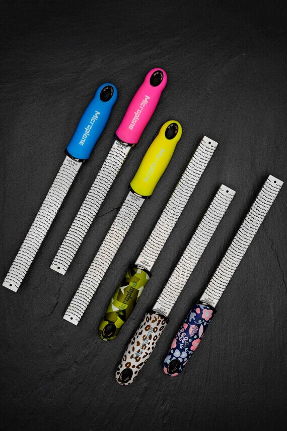 Microplane Premium Series Zesteur - Rasp 33 Cm Rvs Funcky Spring Flower 3 Microplane Premium Series Zesteur - Rasp 33 Cm Rvs Funcky Spring Flower - Image 2