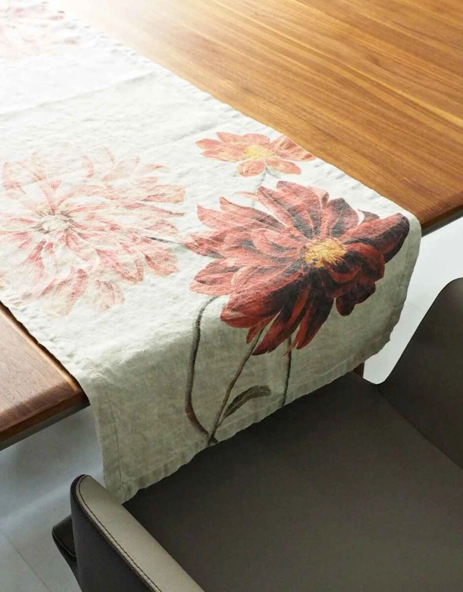 Oldenhof Dahlia Tafelloper 46 X 136 Cm Linnen 3 Oldenhof Dahlia Tafelloper 46 X 136 Cm Linnen